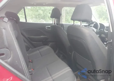 2022 Hyundai Venue Sel from USA, damaged, VIN KMHRC8A3XNU132443